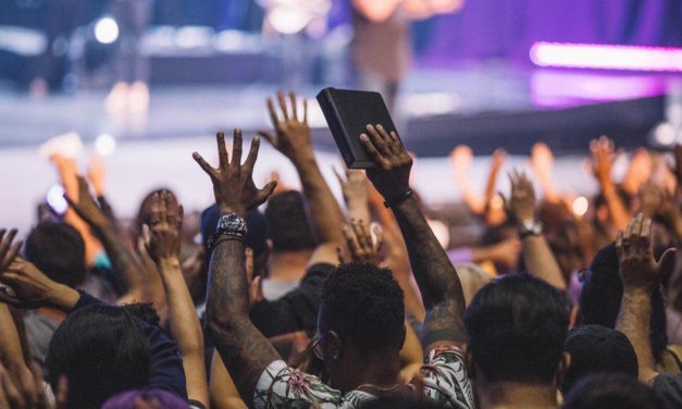 Por que você deveria ir à igreja?