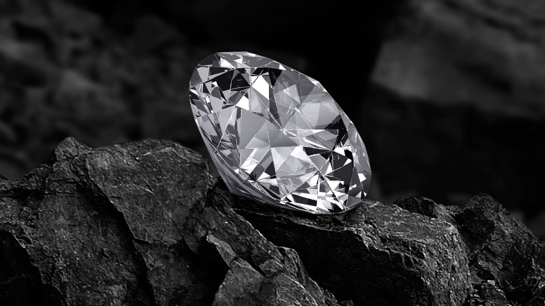 De uma pedra comum a um diamante